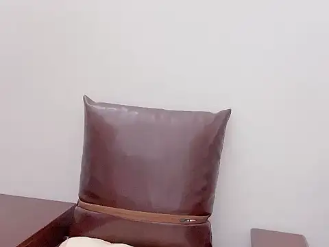 Snapshot of hoanghoangli chatting on November 24, 2025, 1:49 am hoanghoangli online show from November 24, 2025, 1:49 am