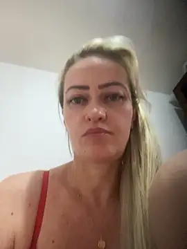 Snapshot of Alerquinasc chatting on October 22, 2025, 1:06 am Alerquinasc online show from October 22, 2025, 1:06 am