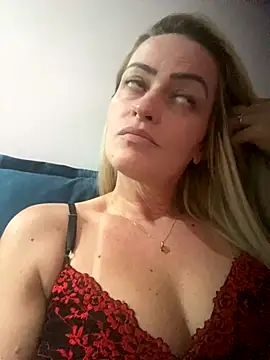 Snapshot of Alerquinasc chatting on November 13, 2025, 11:58 pm Alerquinasc online show from November 13, 2025, 11:58 pm