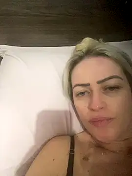 Snapshot of Alerquinasc chatting on November 30, 2025, 12:36 am Alerquinasc online show from November 30, 2025, 12:36 am