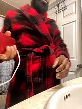 Snapshot of StandOnthatboy chatting on September 20, 2025, 11:00 am StandOnthatboy online show from September 20, 2025, 11:00 am