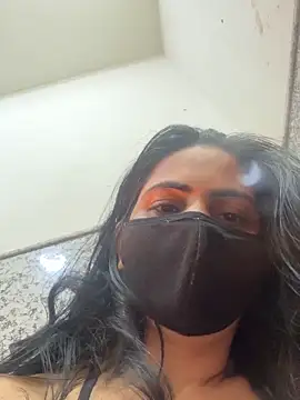 SashaPatel online show from February 7, 2026, 1:37 pm