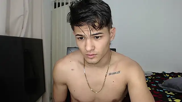 Alex mojica online show from September 20, 2025, 9:10 am