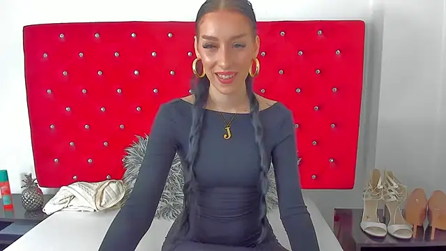 PleasureJasmine online show from November 27, 2025, 10:39 am