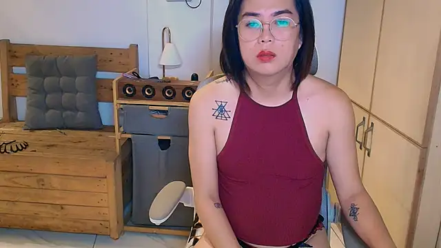 Snapshot of moriliciousxxx chatting on September 15, 2025, 12:54 am moriliciousxxx online show from September 15, 2025, 12:54 am
