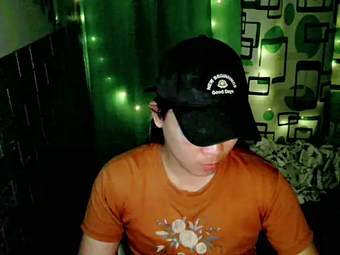 urdreamgirljacky online show from December 15, 2025, 1:48 pm