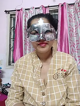Snapshot of thanusi_2 chatting on May 31, 2026, 6:09 pm thanusi 2 online show from May 31, 2026, 6:09 pm