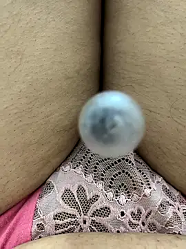 Monika-jaan online show from November 4, 2025, 3:44 pm