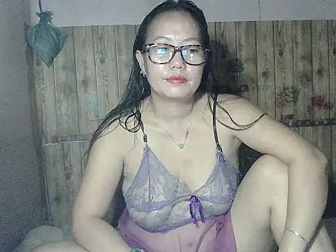 Pinay BigTits69 online show from December 17, 2025, 9:04 am