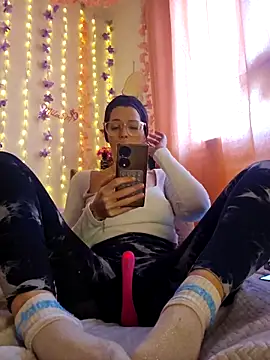 Mila Luciphya online show from February 6, 2026, 9:01 am