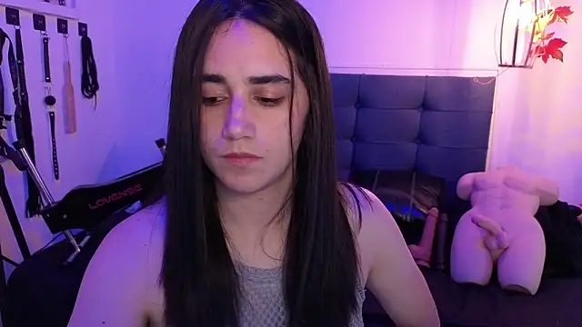 Snapshot of elowen_halley1 chatting on October 2, 2025, 6:48 pm elowen halley1 online show from October 2, 2025, 6:48 pm