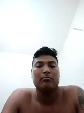 monteriano09 online show from April 30, 2026, 6:58 pm