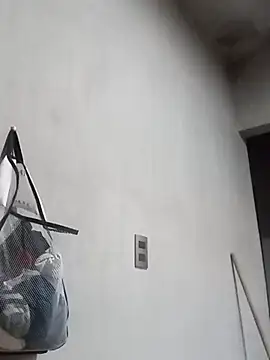 Snapshot of Daila_Lucia chatting on February 11, 2026, 12:43 pm Daila Lucia online show from February 11, 2026, 12:43 pm