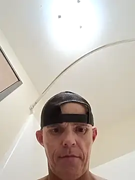 Snapshot of 479austin chatting on November 5, 2025, 10:43 pm 479austin online show from November 5, 2025, 10:43 pm