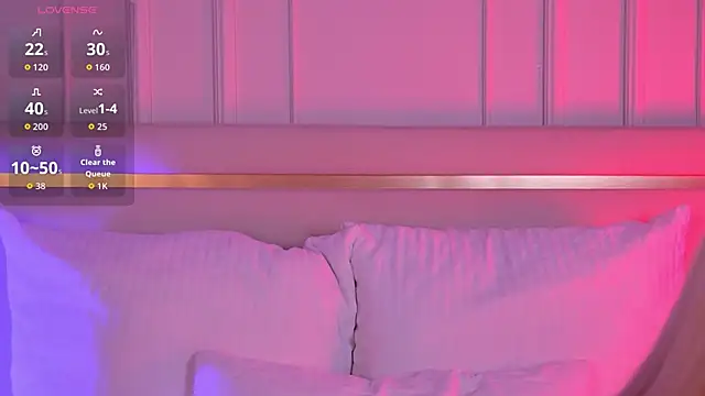 VelvetHell online show from October 9, 2025, 3:37 am