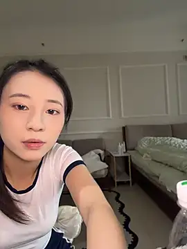 shishi0688 online show from April 26, 2026, 9:51 am