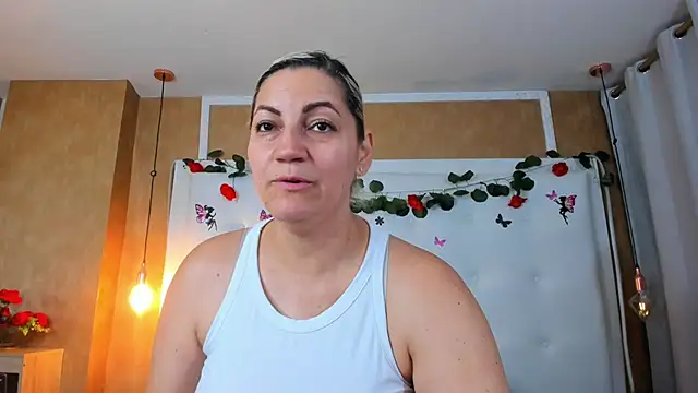 Heidy milf online show from February 16, 2026, 8:16 pm