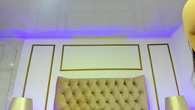 ScarlettRox online show from March 27, 2026, 7:35 pm