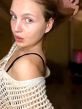 Emaline Fane online show from October 5, 2025, 5:11 pm