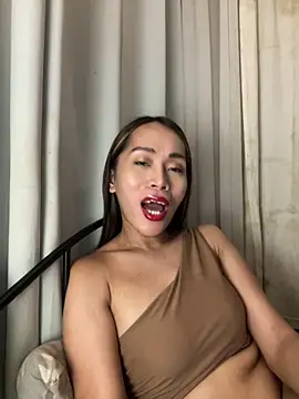 RomanticPearlTS online show from March 6, 2026, 2:19 am