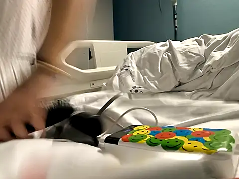 Junani2231 online show from November 23, 2025, 7:02 pm