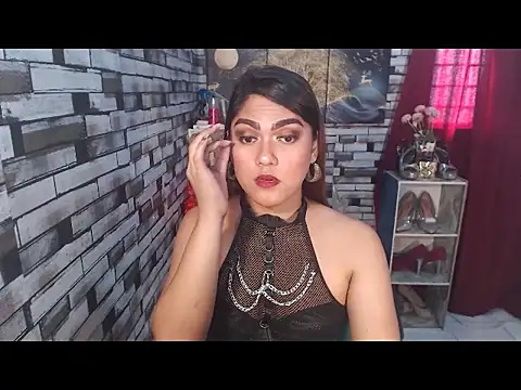 Snapshot of Alexandriasexycock4u chatting on June 11, 2026, 11:47 pm Alexandriasexycock4u online show from June 11, 2026, 11:47 pm
