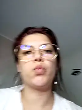 LadyNora online show from May 10, 2026, 9:53 pm