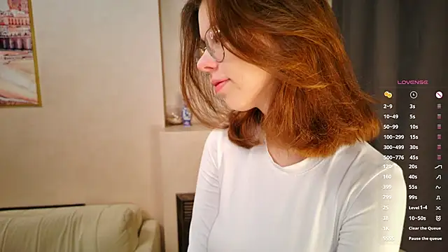Xonalenei online show from May 15, 2026, 8:05 pm