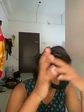 Snapshot of dreamcouple24 chatting on November 1, 2025, 7:43 am dreamcouple24 online show from November 1, 2025, 7:43 am