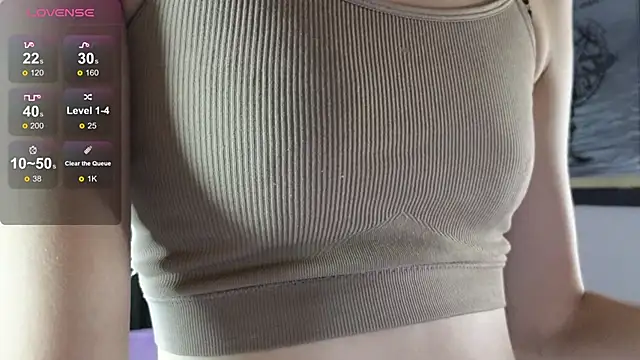 DebiHenks online show from September 17, 2025, 5:03 pm