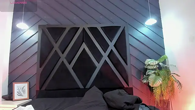 marco garciia  online show from November 21, 2025, 11:14 pm