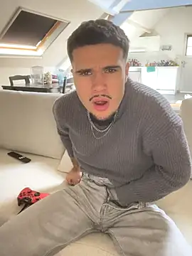 Snapshot of los_freaky chatting on September 26, 2025, 2:10 pm los freaky online show from September 26, 2025, 2:10 pm