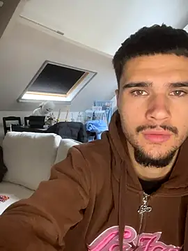 Snapshot of los_freaky chatting on October 8, 2025, 1:53 pm los freaky online show from October 8, 2025, 1:53 pm