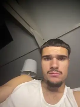 Snapshot of los_freaky chatting on October 14, 2025, 5:58 pm los freaky online show from October 14, 2025, 5:58 pm