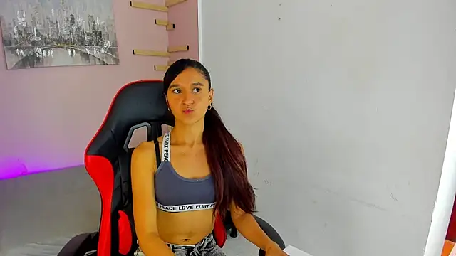 Snapshot of maraiah_petit chatting on September 26, 2025, 6:34 pm maraiah petit online show from September 26, 2025, 6:34 pm