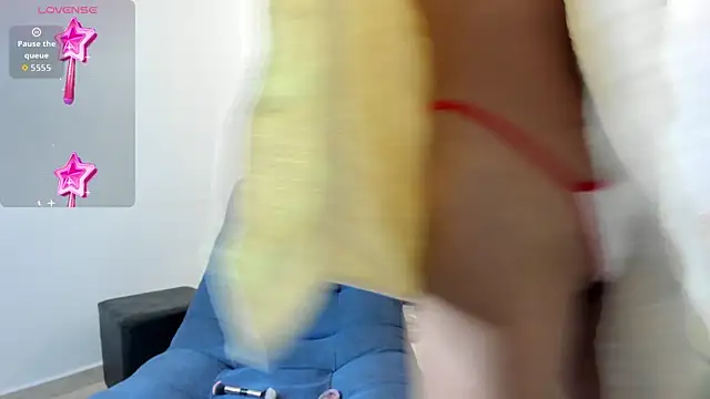 PIINK 2025 online show from October 29, 2025, 3:25 pm