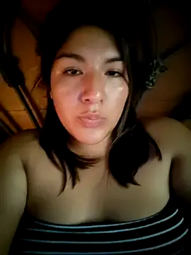 Snapshot of Maflorimi00 chatting on May 1, 2026, 10:03 pm Maflorimi00 online show from May 1, 2026, 10:03 pm