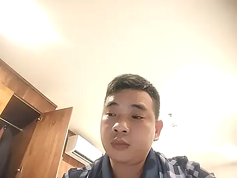 Boy kuto77 online show from March 5, 2026, 5:42 pm