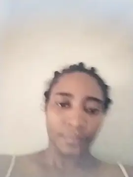 AmbarSmit online show from February 25, 2026, 3:32 pm