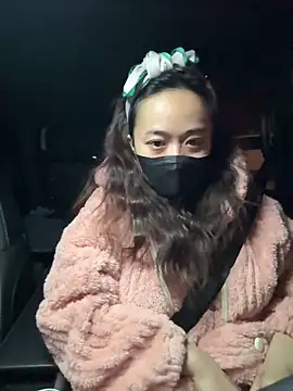 sexy-bobo520 online show from November 20, 2025, 5:56 pm