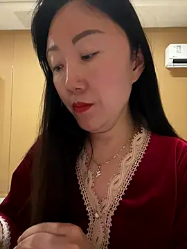 xiaomei-11 online show from October 22, 2025, 12:27 pm