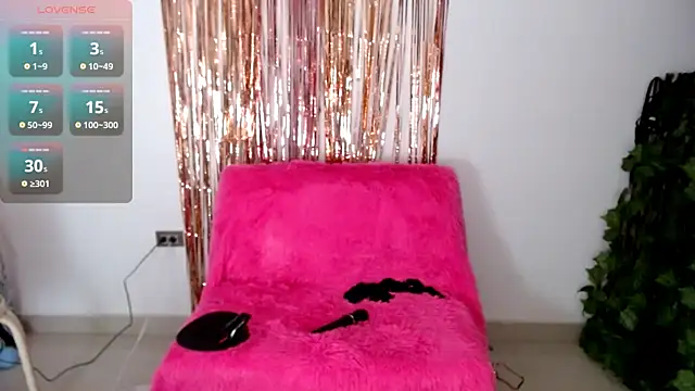 ruth blue21 online show from December 3, 2025, 1:46 am