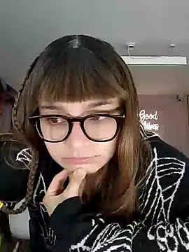 Aurora blaack online show from September 26, 2025, 5:22 am