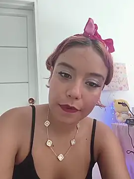 Snapshot of TamaraMera chatting on April 26, 2026, 8:17 pm TamaraMera online show from April 26, 2026, 8:17 pm