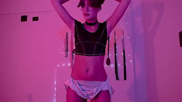 Snapshot of nina_kink chatting on May 24, 2026, 9:20 pm nina kink online show from May 24, 2026, 9:20 pm