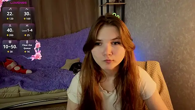 Snapshot of Nika_OMG chatting on September 22, 2025, 7:38 pm Nika OMG online show from September 22, 2025, 7:38 pm