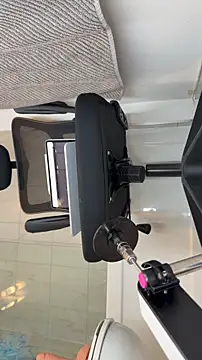 25brazilianboy2 online show from November 19, 2025, 2:11 am