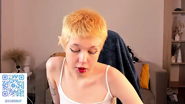 CarolineRichter online show from September 27, 2025, 10:20 am