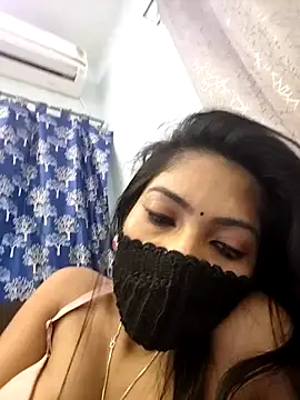 priya 26 online show from December 20, 2025, 2:07 am