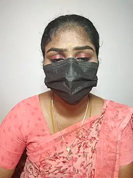 Snapshot of Tamil_Princess12 chatting on September 22, 2025, 6:10 pm Tamil Princess12 online show from September 22, 2025, 6:10 pm